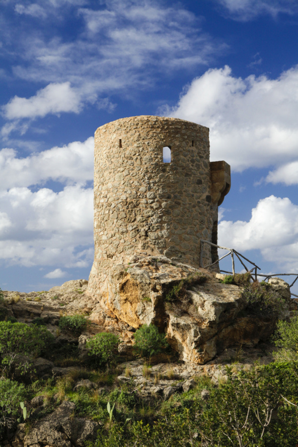 Mirador Torre del Verger in Banyalbufar