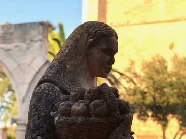 Statue in Petra, Mallorca