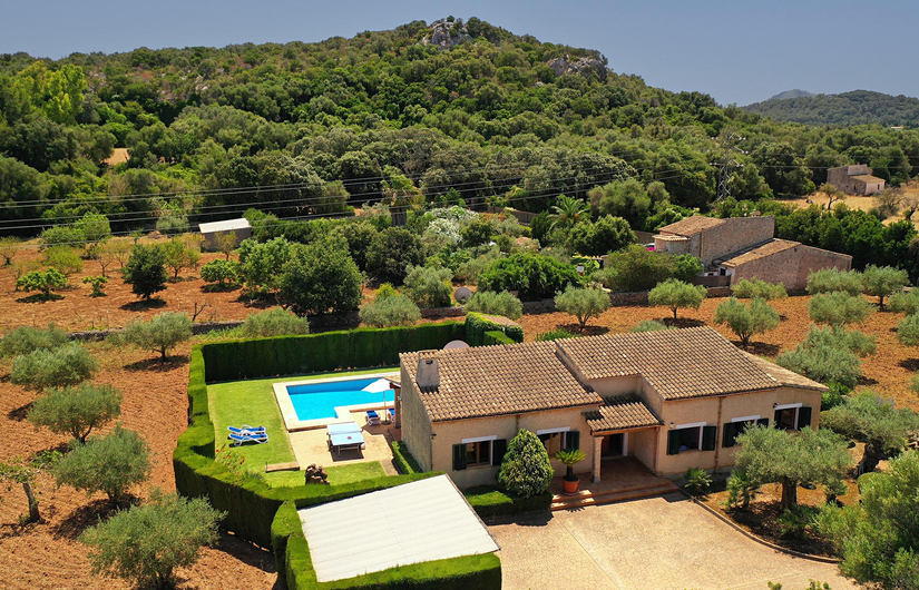 Villa Es Garrover Bild 22 Innen- und Außenansicht