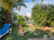 Mallorca Urlaub an der Südostküste nur wenige Fußminuten zum Traumstrand mit Gemeinschaftspool, Garten, Veranda, Grill und Internetzugang.