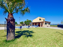 Strandnahes Ferienhaus Chalet mit Pool bei Can Picafort. Ein gepflegtes Chalet mit grossem Pool, Klimaanlage und Internet, nahe Traumstrand von Can Picafort im Norden Mallorcas.