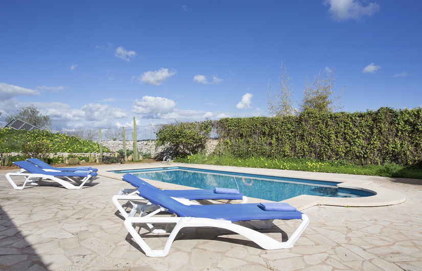 Finca Es Taronger Bild 9 Innen- und Außenansicht
