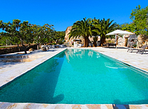 Pure Romantik in San Lorenzo auf Mallorca erleben. Ein Finca Traum für 8 Personen mit Klimaanlage und kindersicheren Pool.