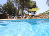 Mallorca Ferienhaus nahe Golfplatz im Inselsüden der Balearen Insel Mallorca mit umzäunten und Kindersicheren Pool und schönem Gartengrundstück welches nicht einsehbar ist.