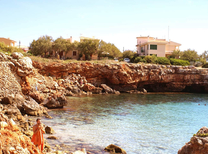 Ferienhaus am Meer für 6 Personen, Nähe Strand, Klimaanlage und Grill im Inselosten von Mallorca, günstig zur Ferienmiete