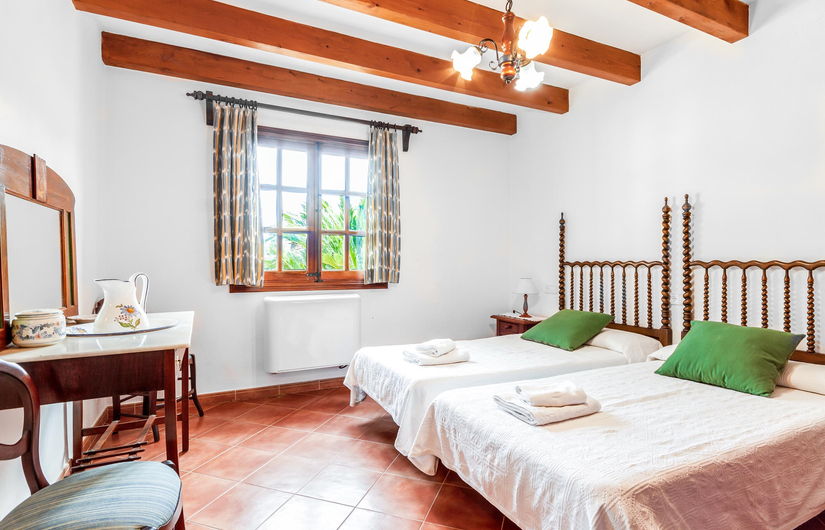 Finca Es Reiet Bild 14 Innen- und Außenansicht