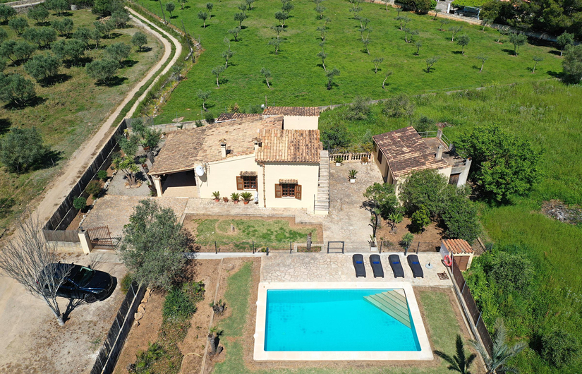 Finca Sa Clastra Bild 6 Innen- und Außenansicht