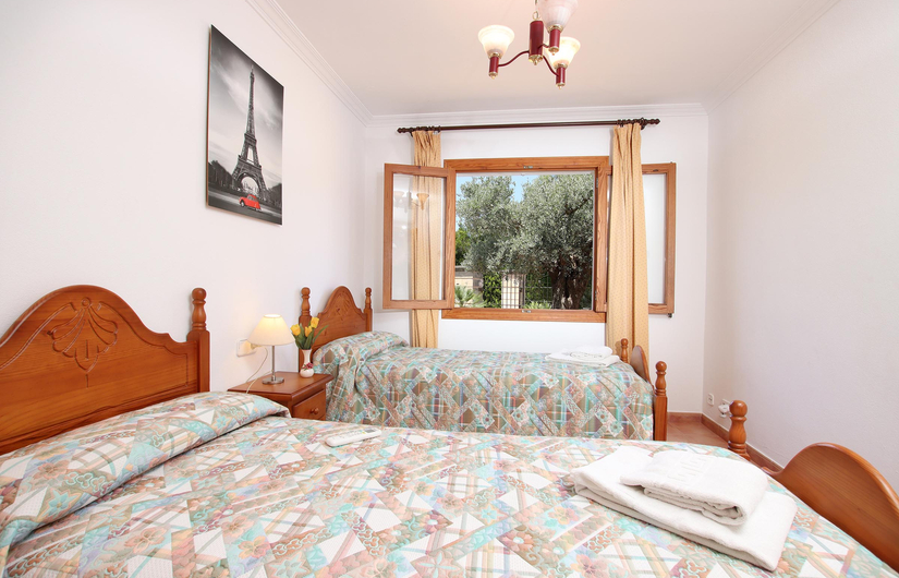 Villa Es Garrover Bild 49 Innen- und Außenansicht