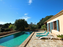 Schöne Finca mit Pool und Grillplatz für 2 bis 4 Personen im Nordosten Mallorcas, Nähe Strand, Golfplatz und der Ortschaft Arta.