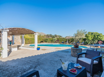 Schickes Ferienhaus für 5 Personen mit Pool, Tischtennisplatte und Grillhaus im Inselnorden von Mallorca bei Pollenca preiswert zu mieten