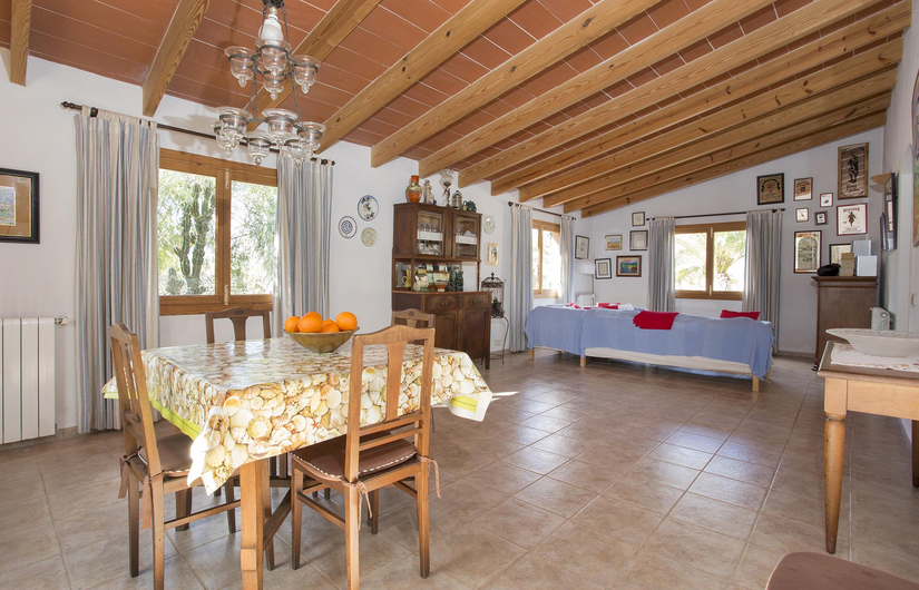 Finca Es Taronger Bild 14 Innen- und Außenansicht