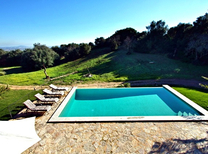 Mallorca Finca mit Pool in schöner und ruhiger Alleinlage. Mieten Sie für Ihre Hochzeitreise, Flitterwochen oder einen Familienurlaub dieses zauberhafte Anwesen in der Inselmitte Mallorca