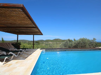 Moderne Finca mit Meerblick, Sommerküche, Pool und Klimaanlage in ruhiger Umgebung für 6 Personen. Ferienhaus mit Panoramablick bis aufs Meer in exponierter Lage für den anspruchsvollen Feriengast.