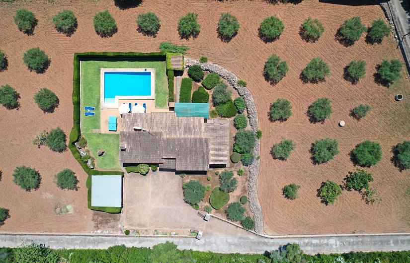 Villa Es Garrover Bild 12 Innen- und Außenansicht