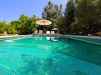 Finca mit Pool in ruhiger und abgeschiedener Lage bei Arta. komfortables Finca-Ferienhaus für kleine Gruppen und Familien bei atemberaubendem Weitblick ihre Privatsphäre genießen.