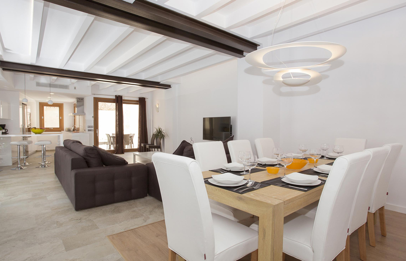 Casa Llum Bild 20 Innen- und Außenansicht