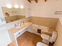 Mallorca Landhaus für 8 Personen mit Pool in Inselmitte - Gepflegte Landhaus Finca mit Charme und Charakter für anspruchsvoller Mallorca Touristen.