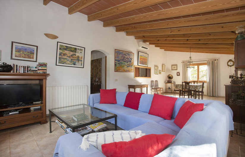 Finca Es Taronger Bild 17 Innen- und Außenansicht