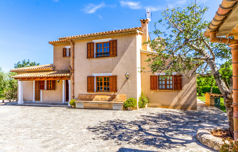 Finca Es Reiet Bild 9 Innen- und Außenansicht